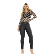 Pantalón Tiro Alto Efecto Cuero Negro TyT Florencia