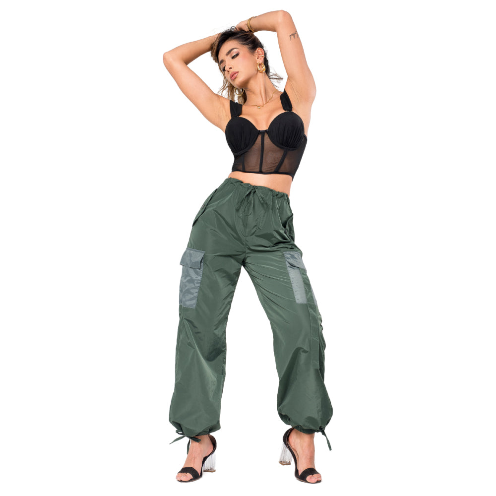 Pantalón Jogger Urbano Verde Militar Mujerón Urb0016 — cuerpo completo