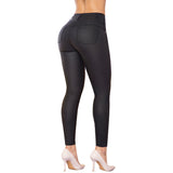 Pantalón Skinny Efecto Cuero Negro TyT Salinas