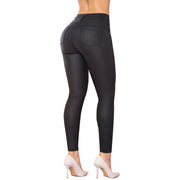 Pantalón Skinny Efecto Cuero Negro TyT Salinas