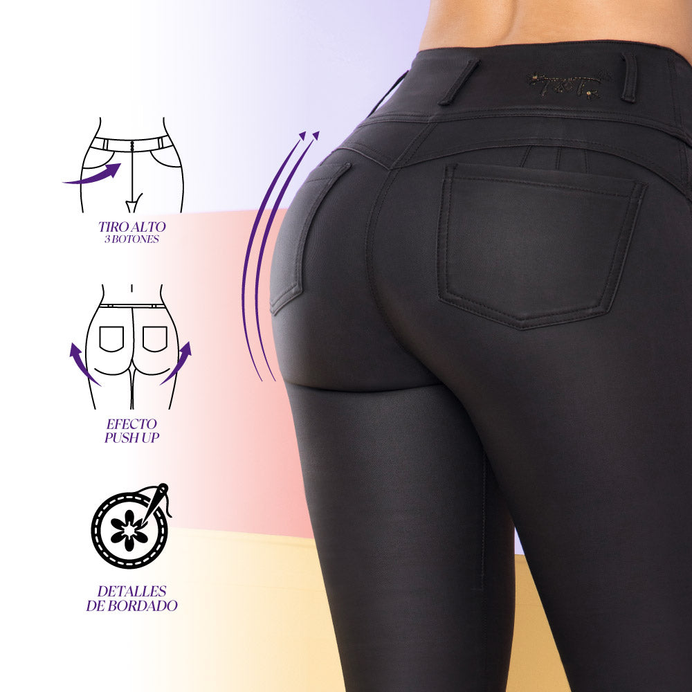 Pantalón Skinny Efecto Cuero Negro TyT Salinas